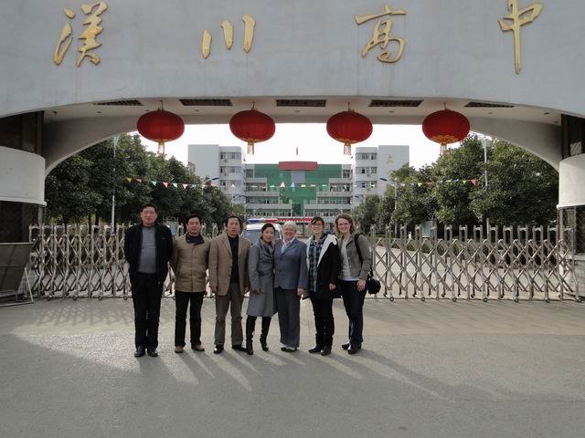 外籍教师和骨干教师赴汉川高中讲座